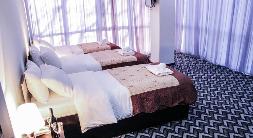 Royal Georgia Hotel Tbilisi Buitenkant foto