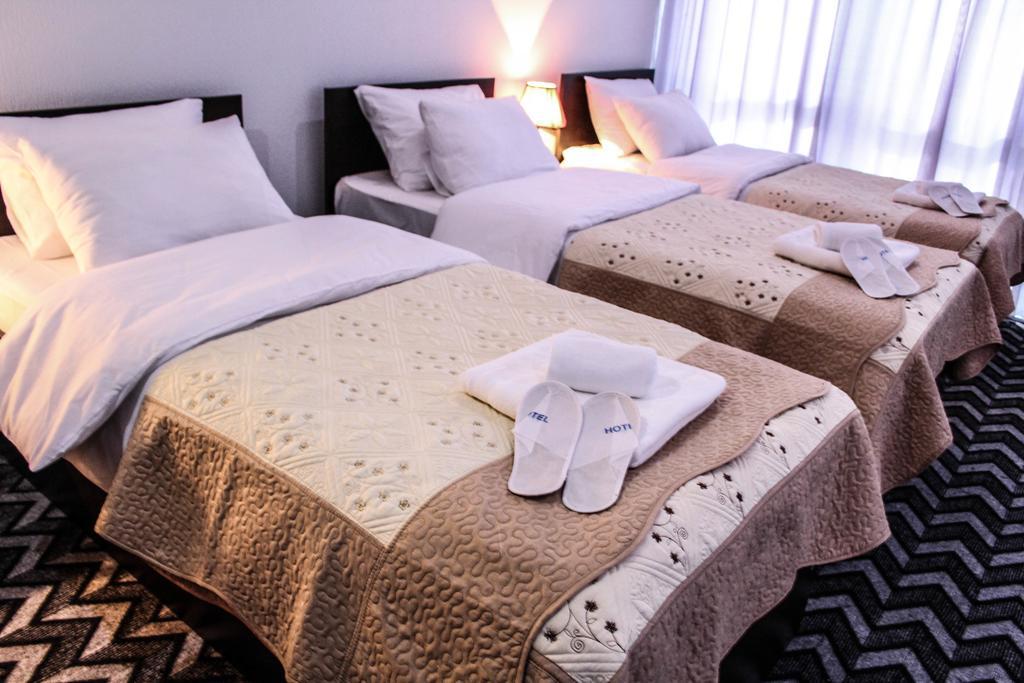 Royal Georgia Hotel Tbilisi Kamer foto