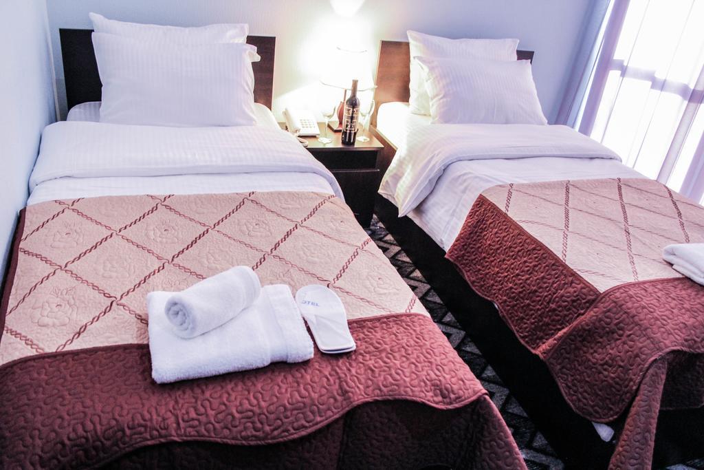 Royal Georgia Hotel Tbilisi Kamer foto