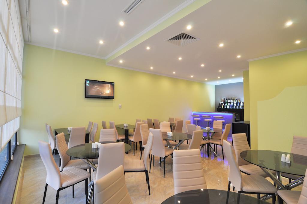 Royal Georgia Hotel Tbilisi Buitenkant foto